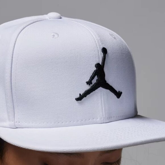 Nike Air Jordan Jumpman Pro Snapback Hat Unisex White Size L/XL FV5296-100 - Picture 2 of 5